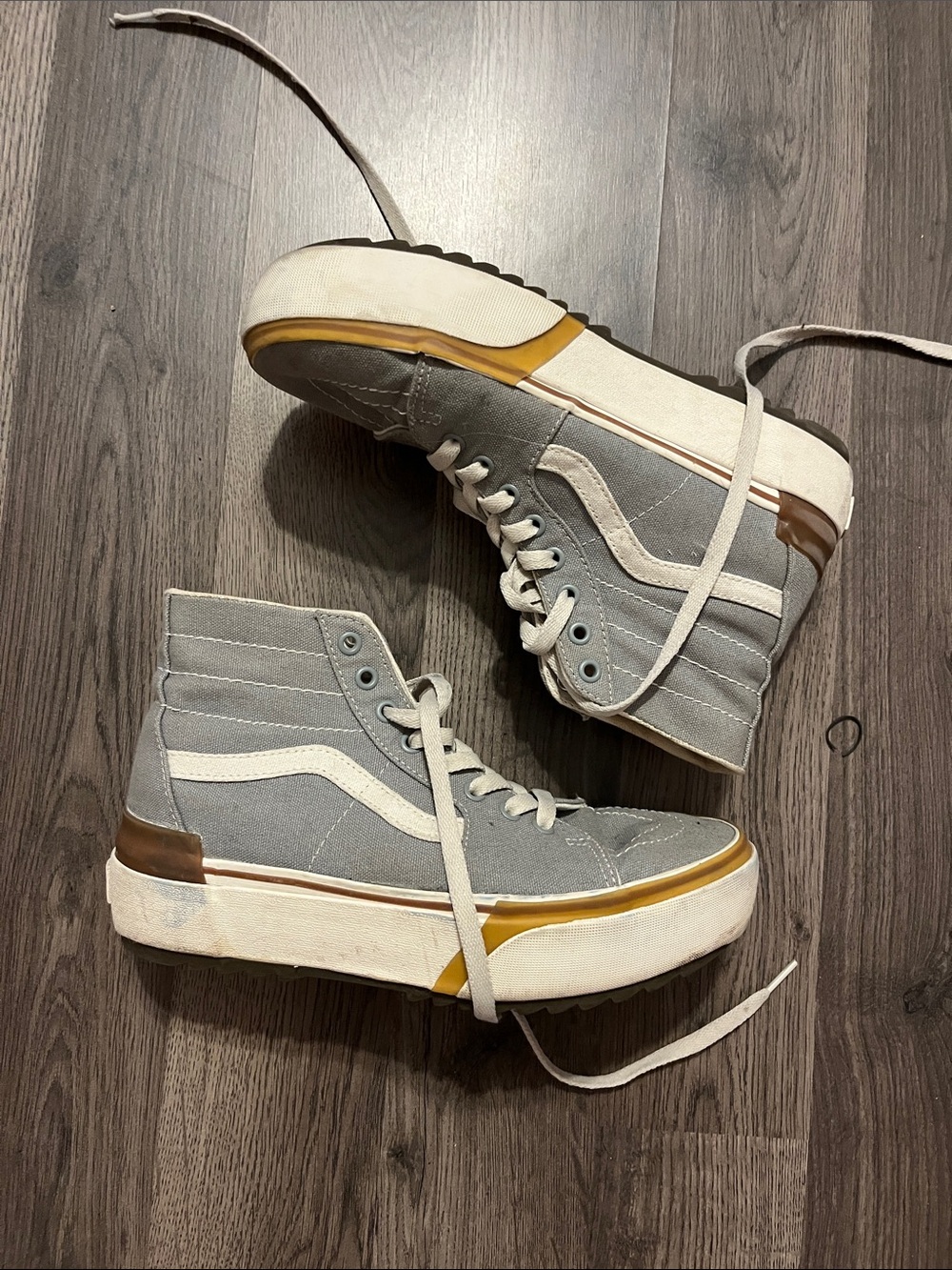 Vans womans High-Top platform Sneakers in blue, White & Tan with Gold Trim